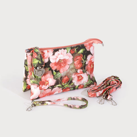 Amanda Crossbody w/wristlet