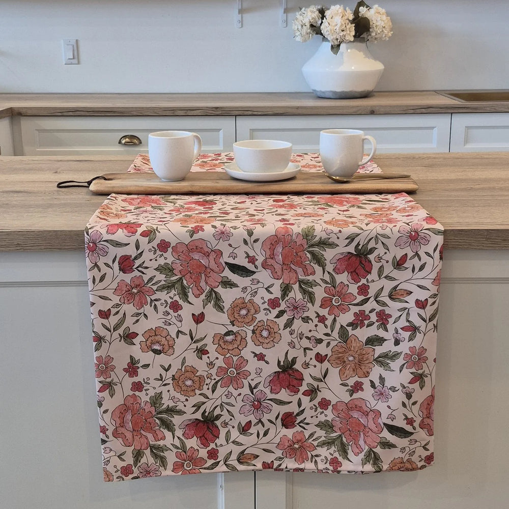 Joie Tablecloth