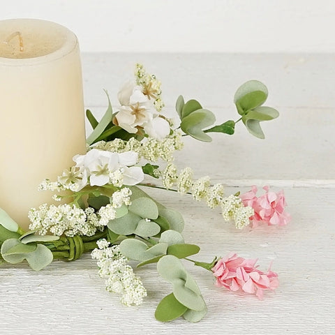 Coral and Cream Mixed Mountain Flower Candle Ring