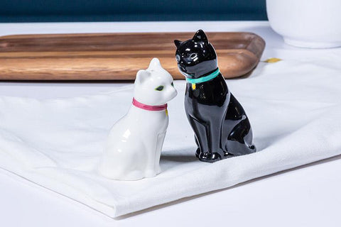 Cat Salt & Pepper Set